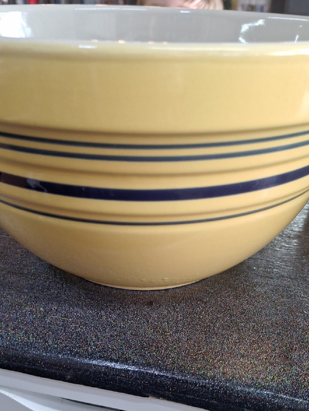 Gibson Yellow Ceramic Bowl with Navy Accent 10" Excellent Condition